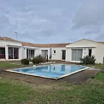 Oyala Avec Piscine, Spacieuse Et De Qualite * Saint-Pierre-d'Oleron